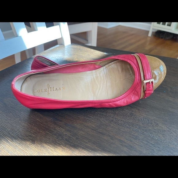 Cole Haan flats - Picture 4 of 12